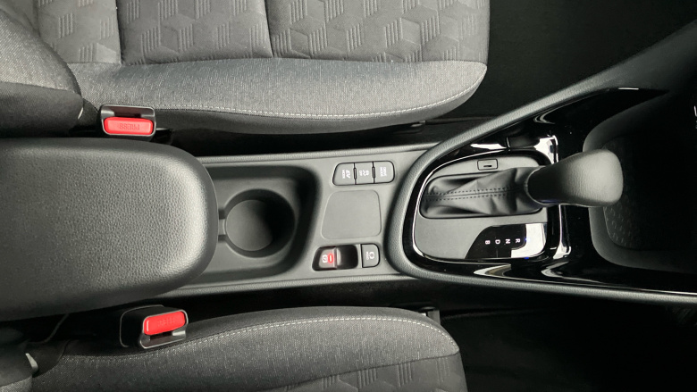 Toyota Yaris 1.5 Hybrid Design 5dr CVT Hybrid Hatchback